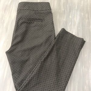 💎4/$20 Loft Modern Skinny Dress Pants💎